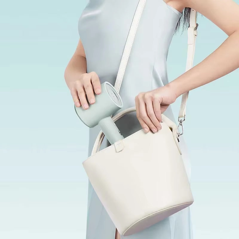 Hair Dryer H301- 220V Portable Professionnel Care Negative Ions Mini Travel Hairdryer Smart Overheating Protection